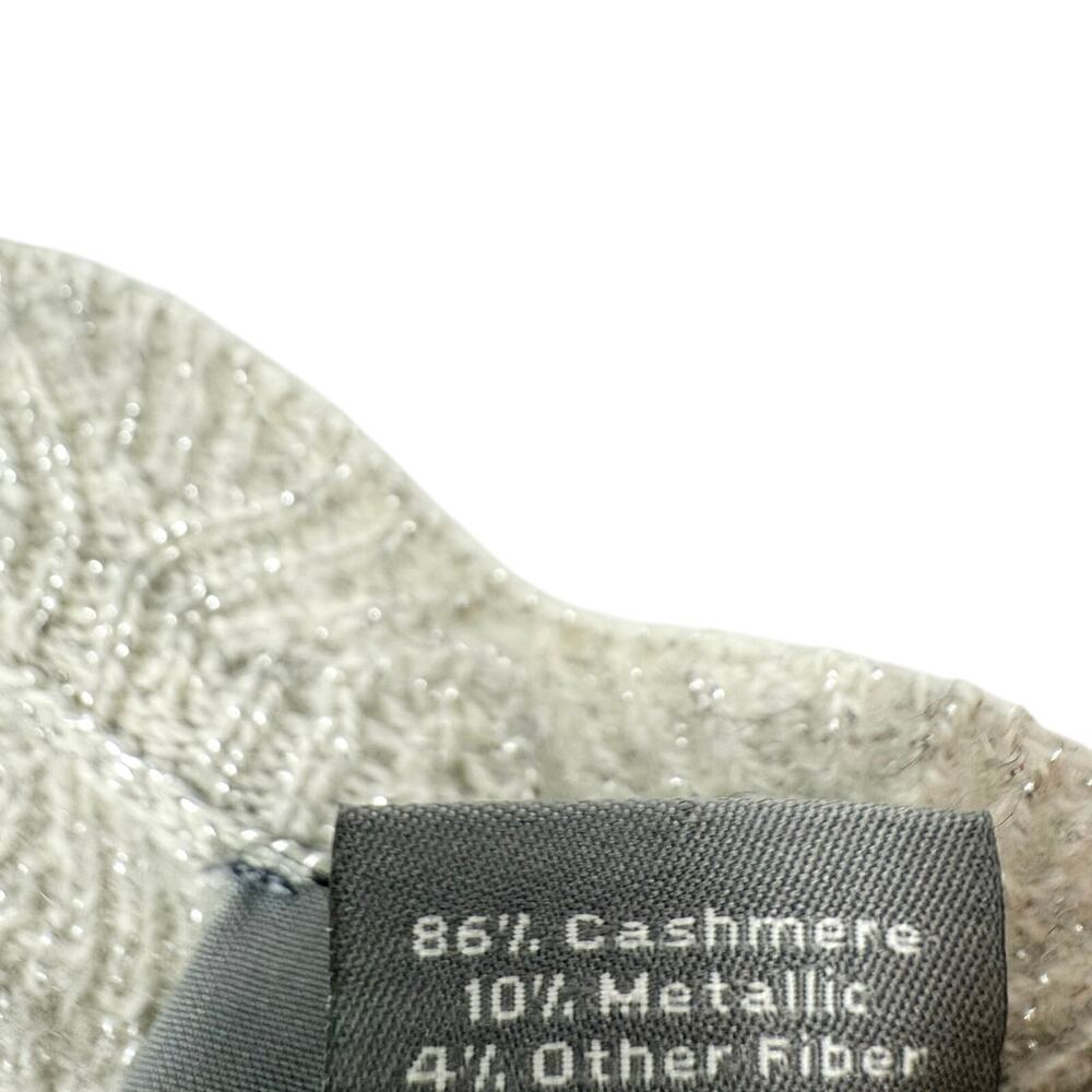 Ann Taylor Medium CASHMERE Sparkly Gray Silver Sweater Shirt Top Christmas - Picture 7 of 8